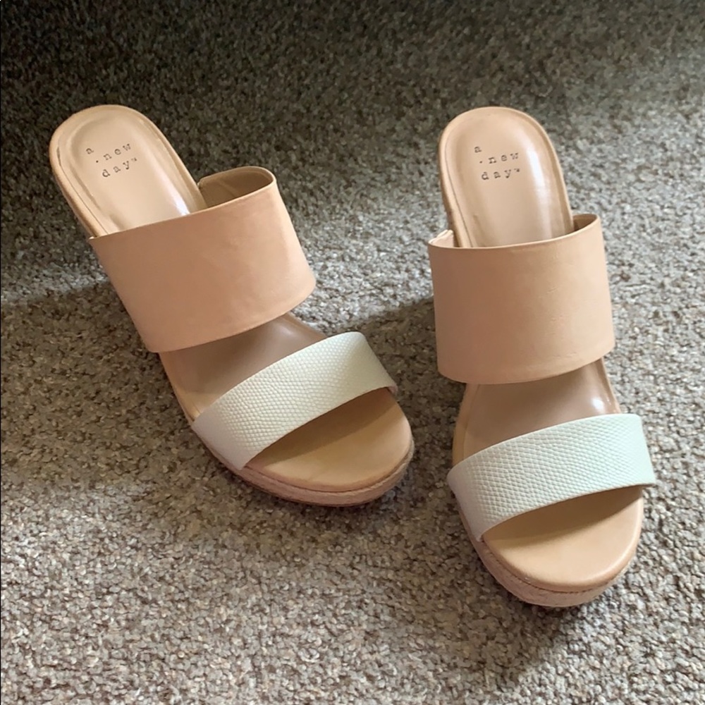 Tan Wedges - Never Been worn